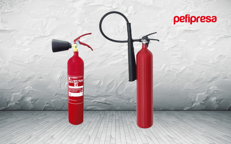 what is a co2 fire extinguisher